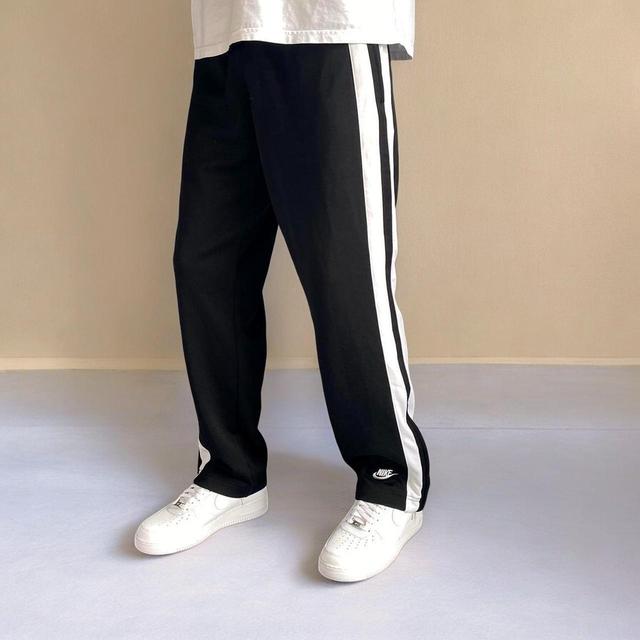 Nike Men's Sweatpants - Black/White - M on Productcaster.