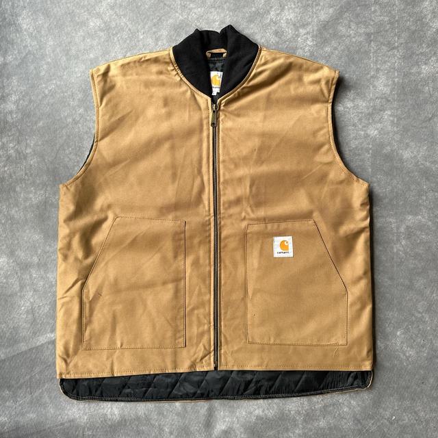 Carhartt Men's Gilet - Tan/Khaki - L on Productcaster.