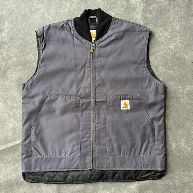 Carhartt Men's Gilet - Grey - L on Productcaster.