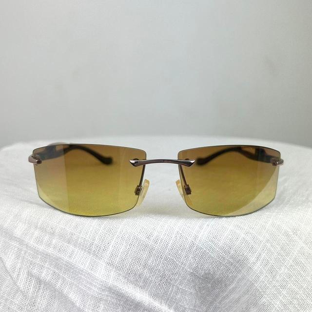 Vintage Women's Square Sunglasses - Yellow/Silver on Productcaster.