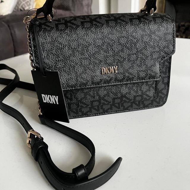 DKNY Women's Bag - Black/Grey on Productcaster.