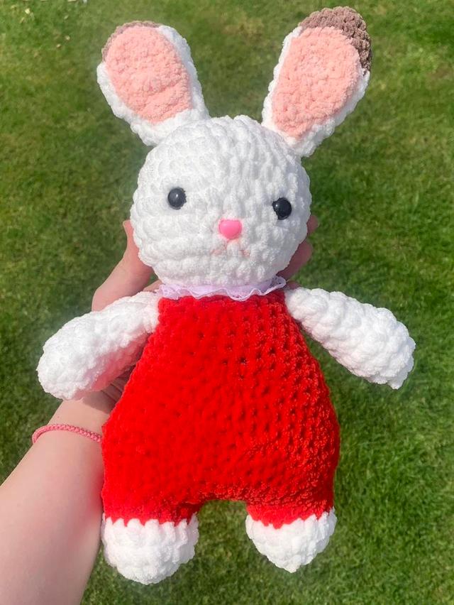 Handmade Stuffed animal - Red/White on Productcaster.