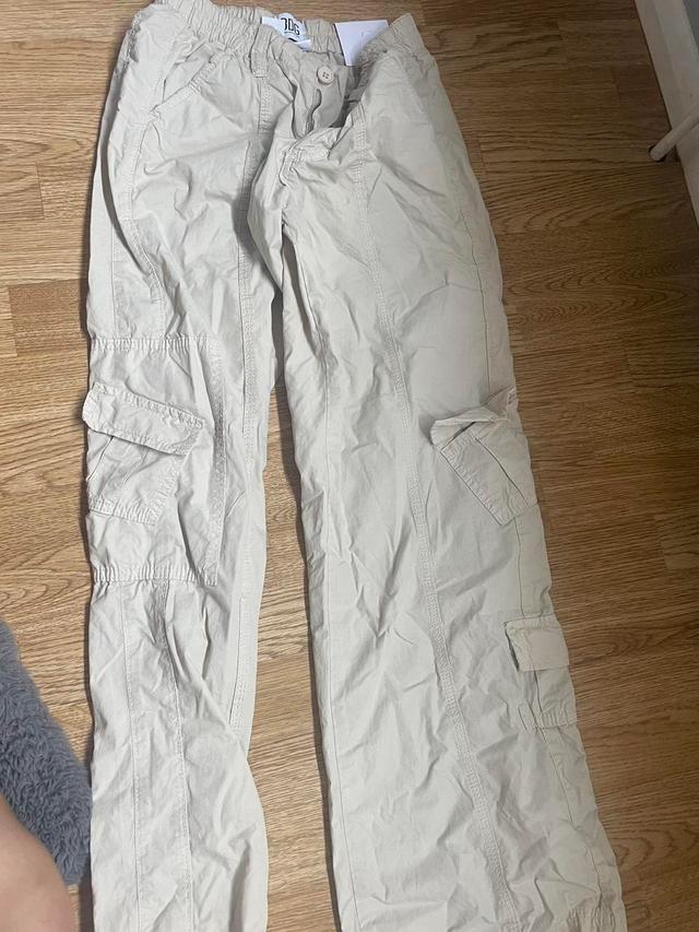 Urban Outfitters Women's Cargo Trousers - Cream - XXS on Productcaster.