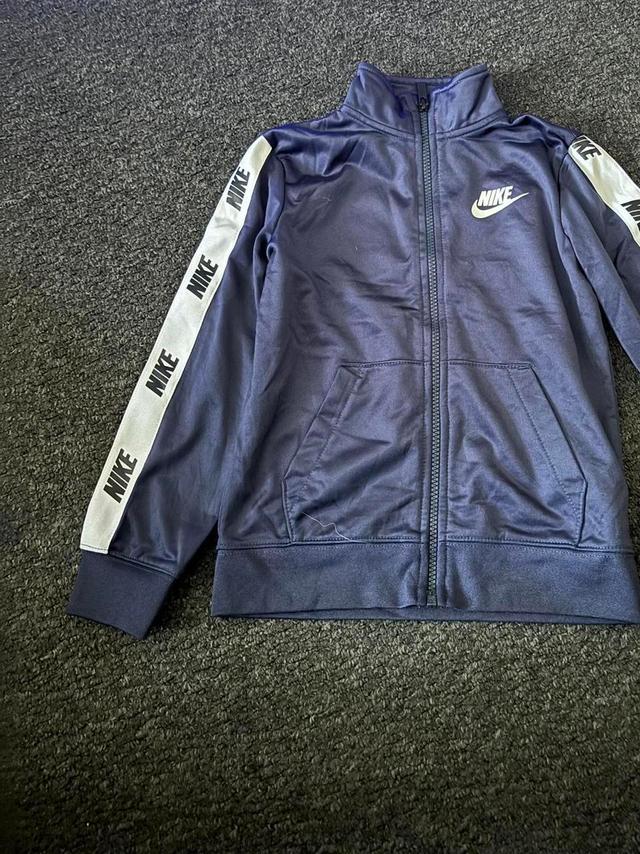 Nike Kids' Jacket - Navy/Blue - 6 years on Productcaster.