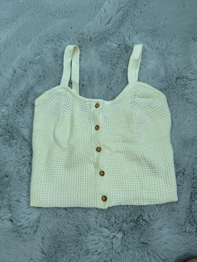 Urban Outfitters Women's Crop top - Cream/White - L on Productcaster.