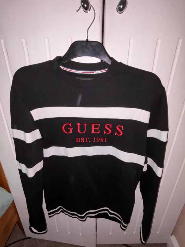 Guess Men's Sweatshirt - Black - M on Productcaster.