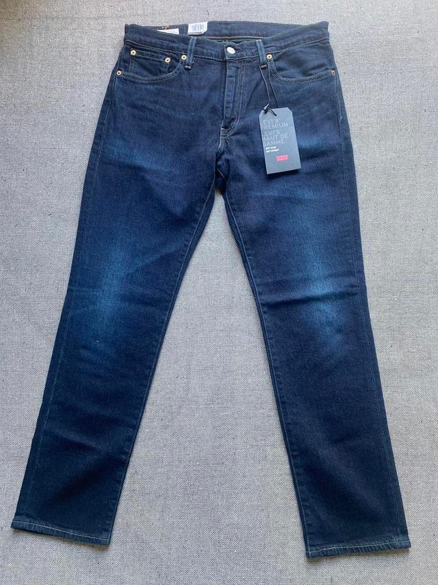 Levi's Men's Jeans - Navy - 32" on Productcaster.