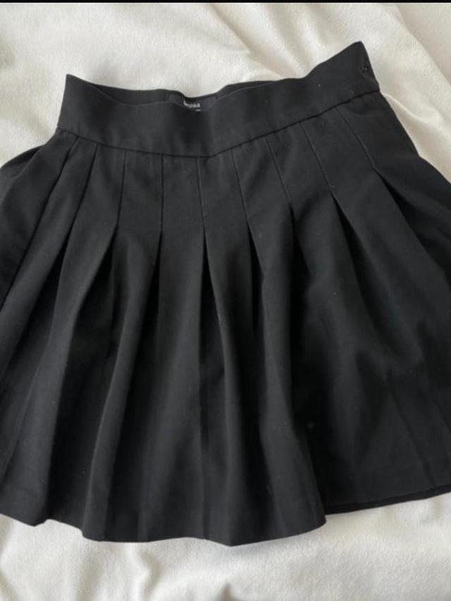 Bershka Women's Skirt - Black - XS on Productcaster.