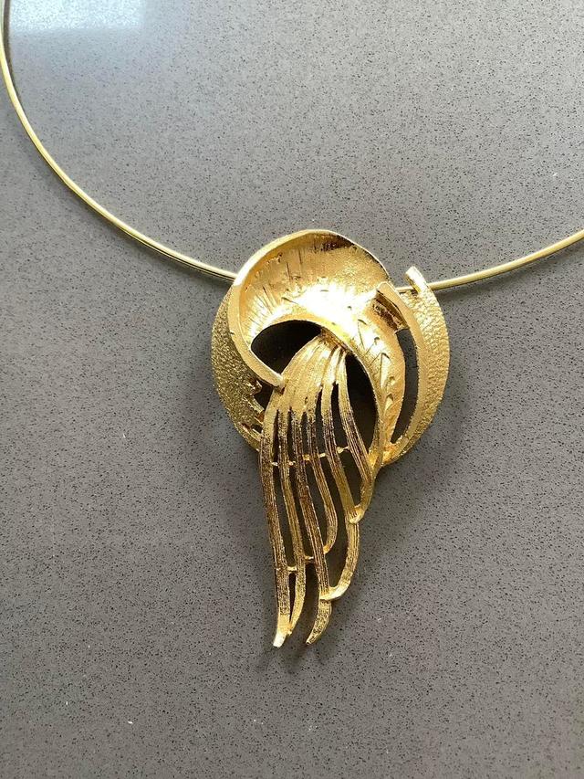 Vintage Women's Necklace - Gold on Productcaster.