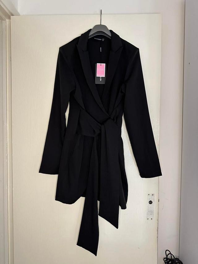 PrettyLittleThing Women's Blazer Dress - Black - 10 on Productcaster.