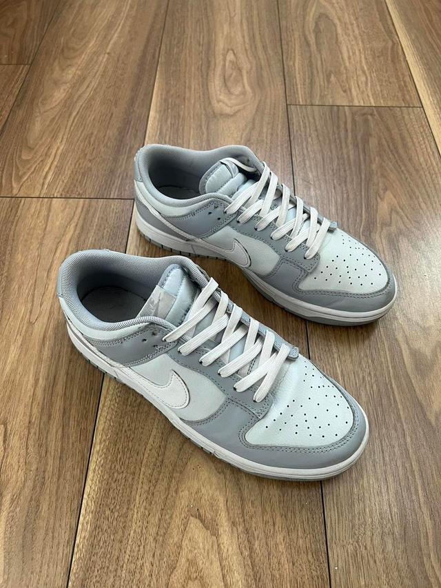 Nike Men's Trainers - Grey - UK 8 on Productcaster.