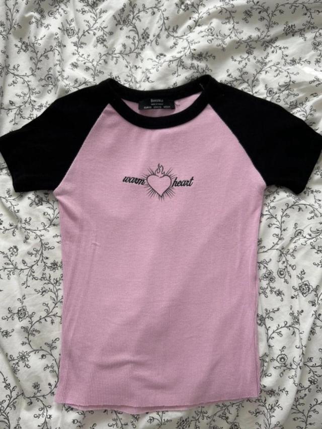 Bershka Women's T-shirt - Pink/Black - XS on Productcaster.