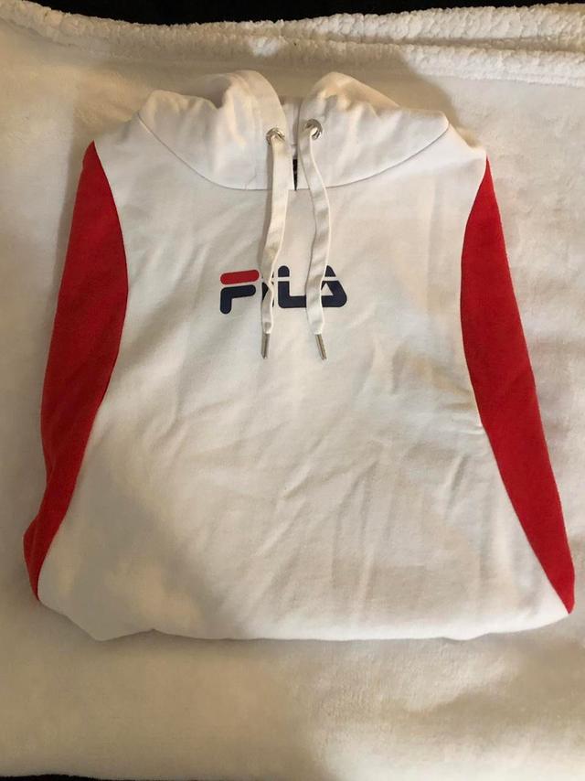 Fila Women's Hoodie - White/Red - XS on Productcaster.