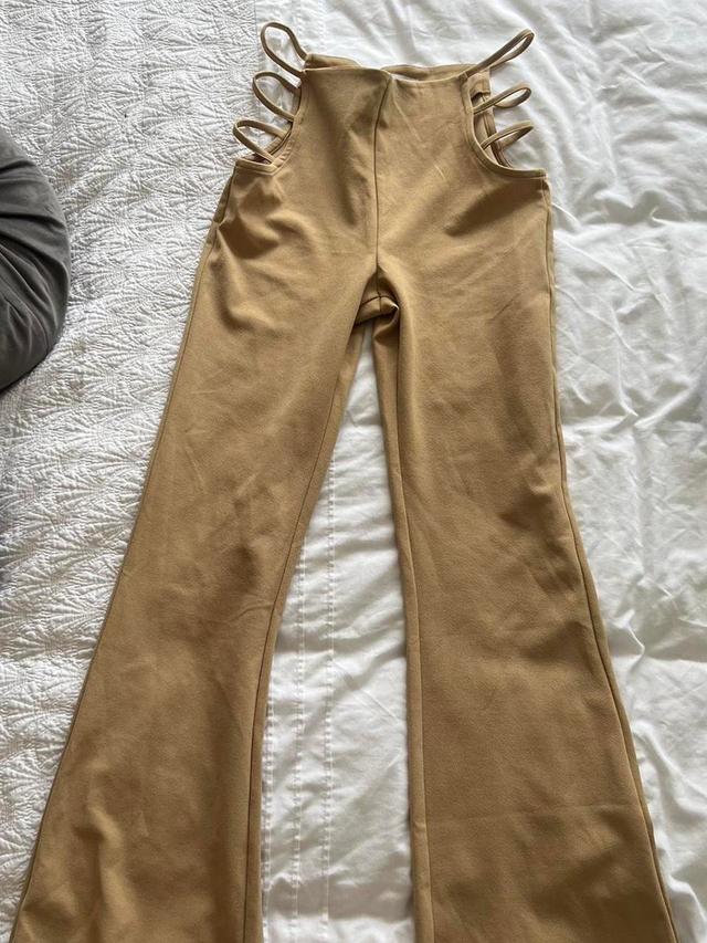 Bershka Women's Trousers - Tan - UK 6 on Productcaster.