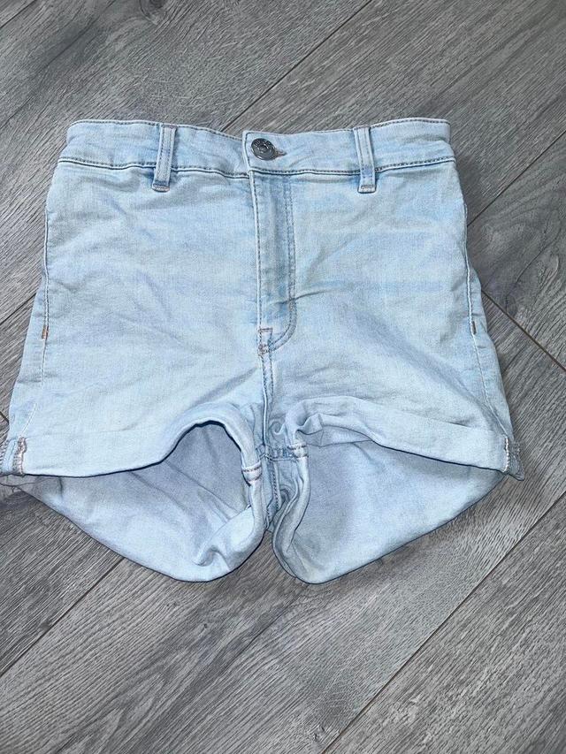 H&M Women's Shorts - Blue - XS on Productcaster.