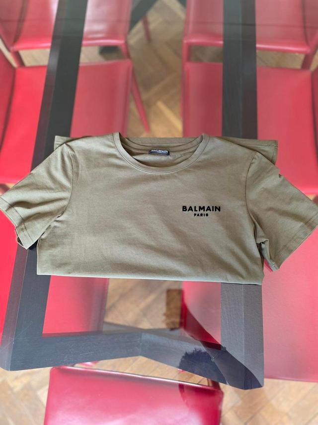 Balmain Men's T-shirt - Khaki - M on Productcaster.