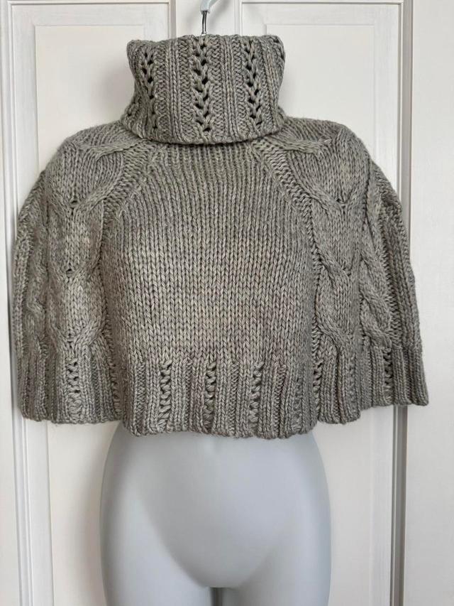 Preloved Women's Jumper - Grey - One size on Productcaster.