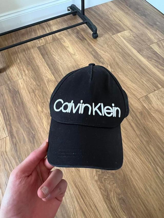 Calvin Klein Men's Hat - Black on Productcaster.