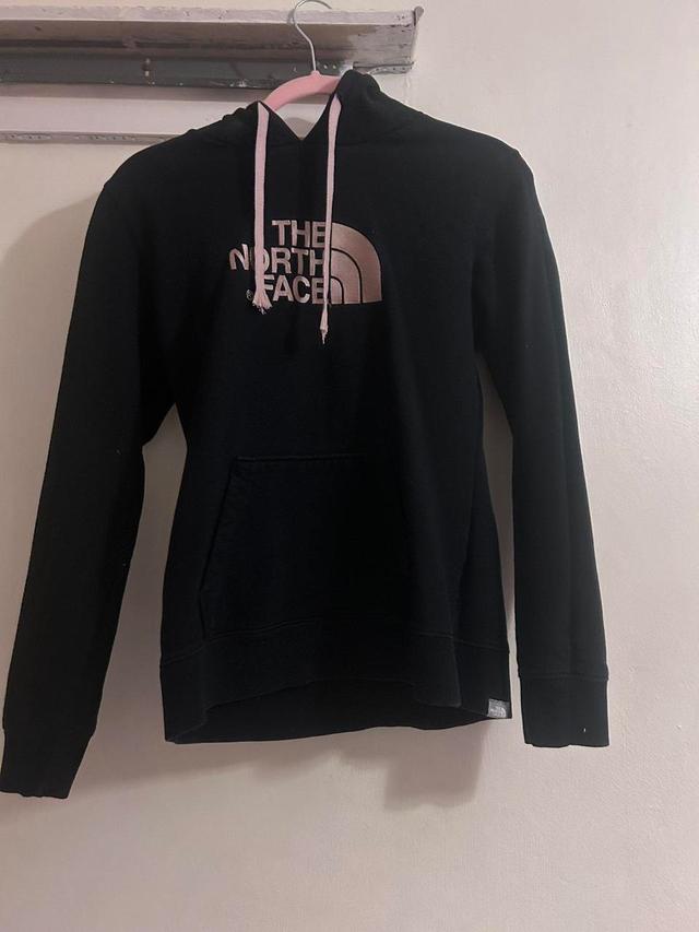 The North Face Women's Hoodie - Black/Pink - 6 on Productcaster.