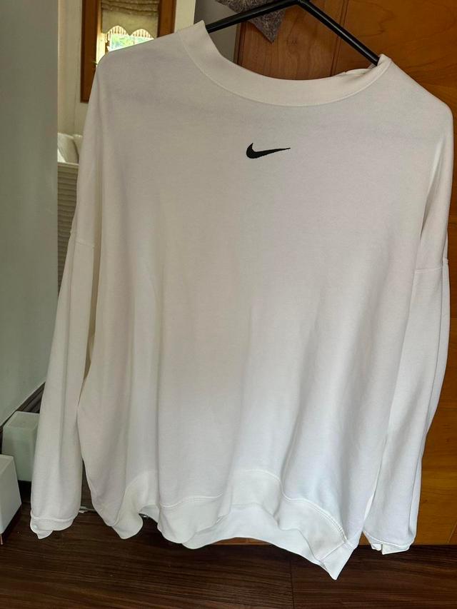 Nike Women's Sweatshirt - White - 4 on Productcaster.