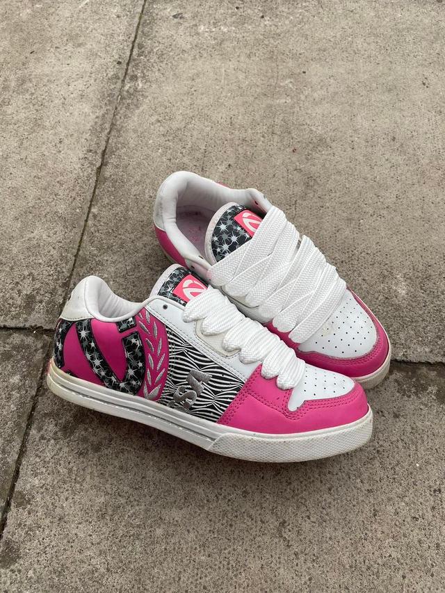 Men's Trainers - Pink/White - UK 7 on Productcaster.