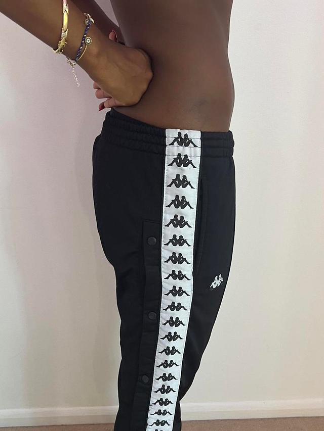 Kappa Women's Sweatpants - Black/White - UK 6 on Productcaster.