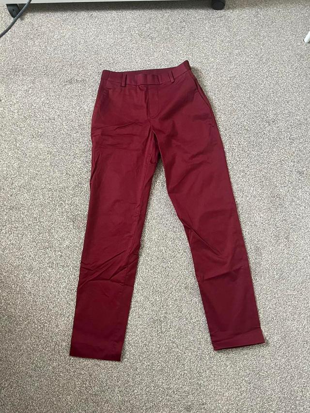 UNIQLO Women's Trousers - Burgundy/Red - UK 4 on Productcaster.