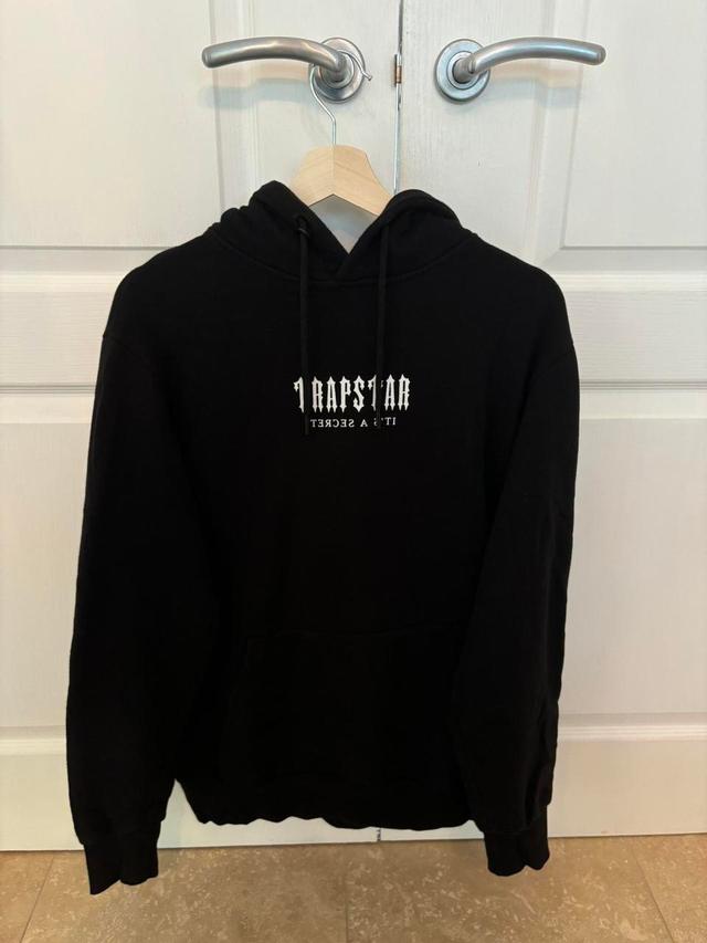 Trapstar Men's Hoodie - Black - M on Productcaster.