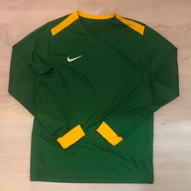 Nike Kids' T-shirt - Green on Productcaster.