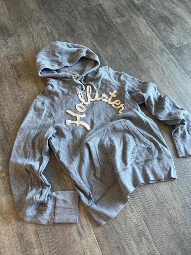 Hollister Co. Men's Hoodie - Grey - L on Productcaster.