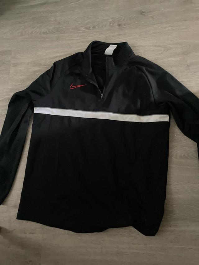 Nike Men's Hoodie - Black/Red - L on Productcaster.