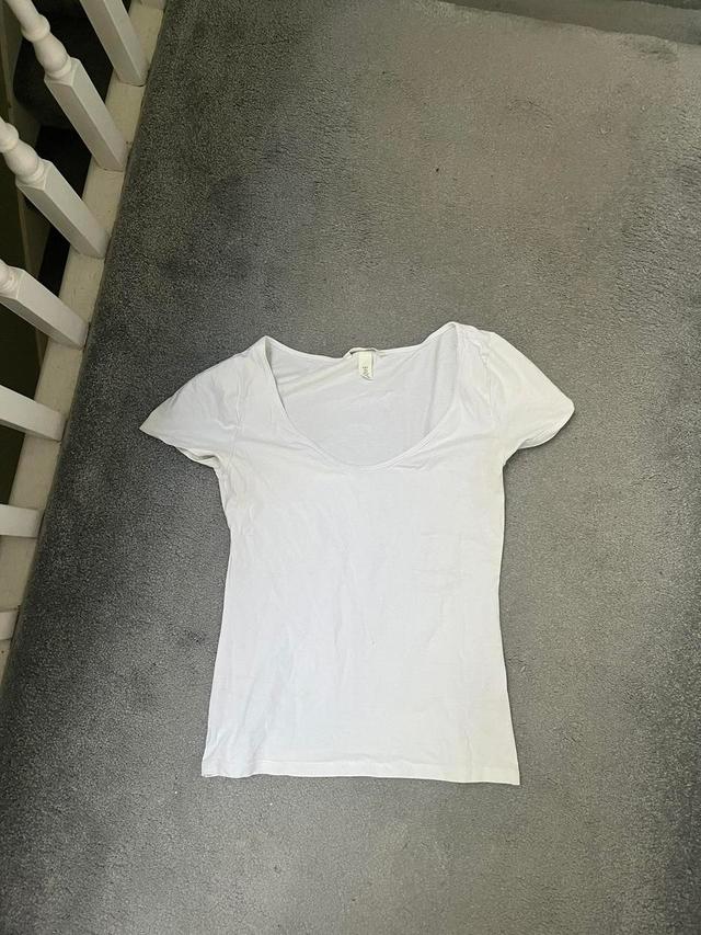 H&M Women's T-shirt - White - 10 on Productcaster.