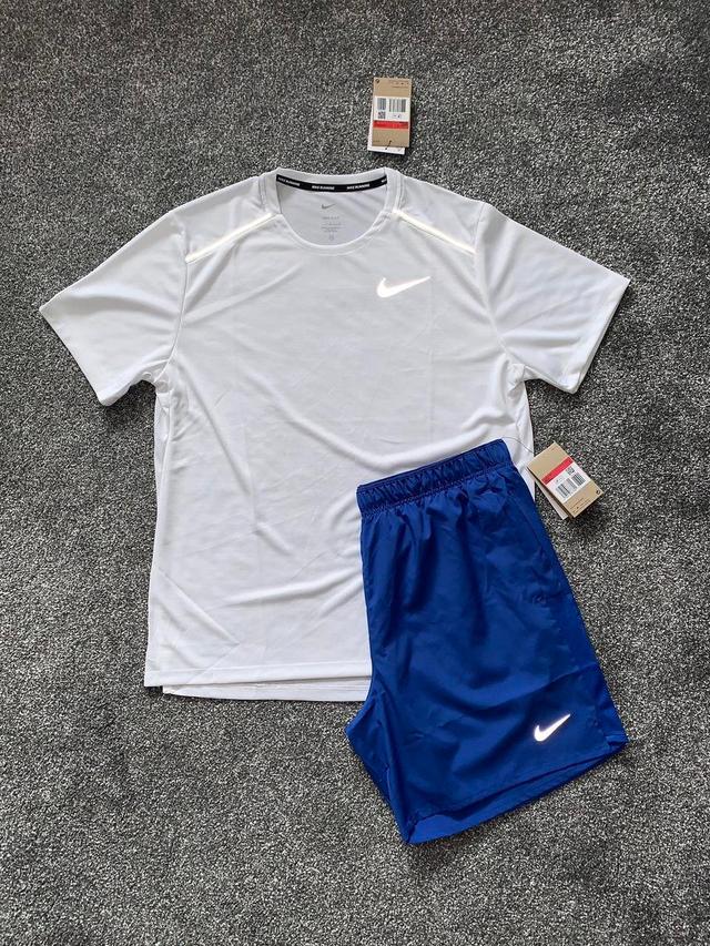 Nike Men's Shorts - White/Blue - L on Productcaster.