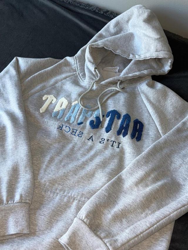 Trapstar Men's Hoodie - Grey - S on Productcaster.