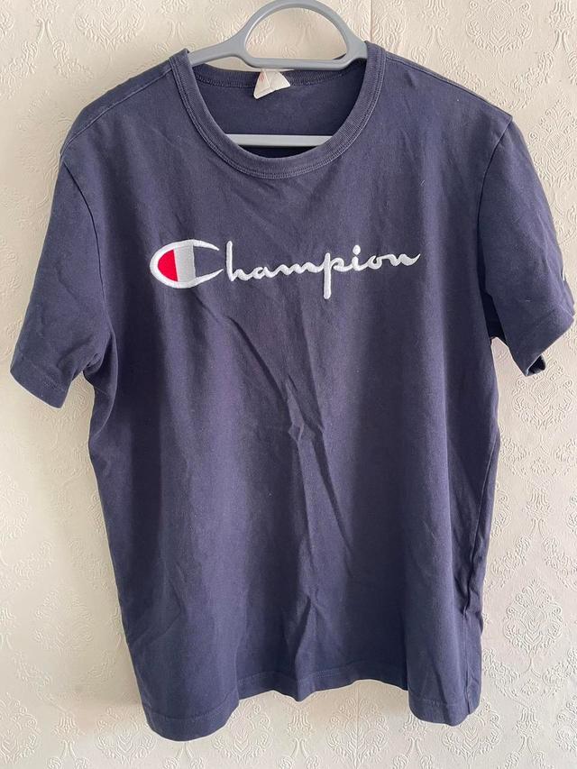 Champion Men's T-shirt - Navy - L on Productcaster.