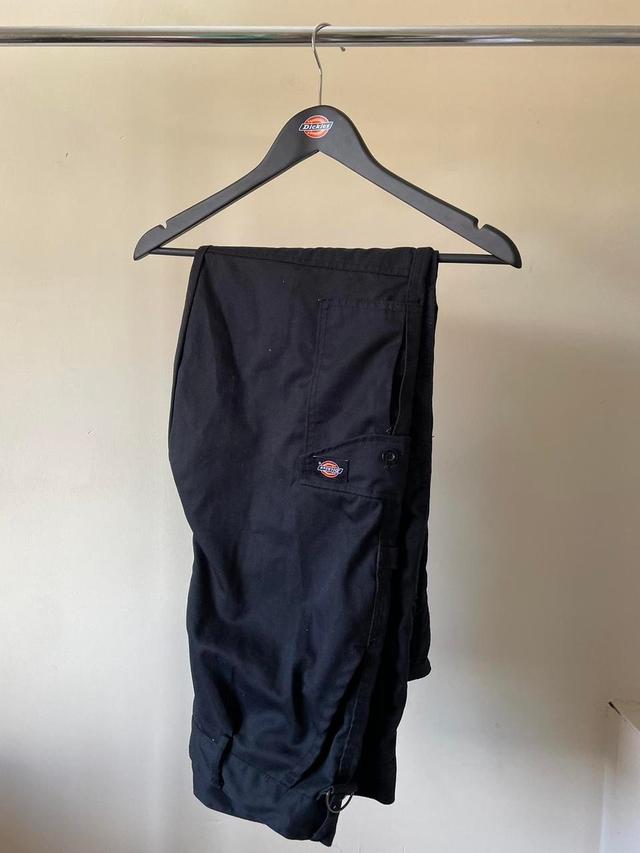 Dickies Men's Cargo Trousers - Black on Productcaster.