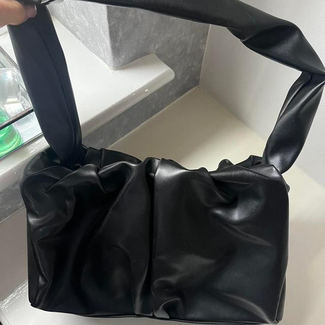 ASOS Women's Shoulder bags - Black on Productcaster.