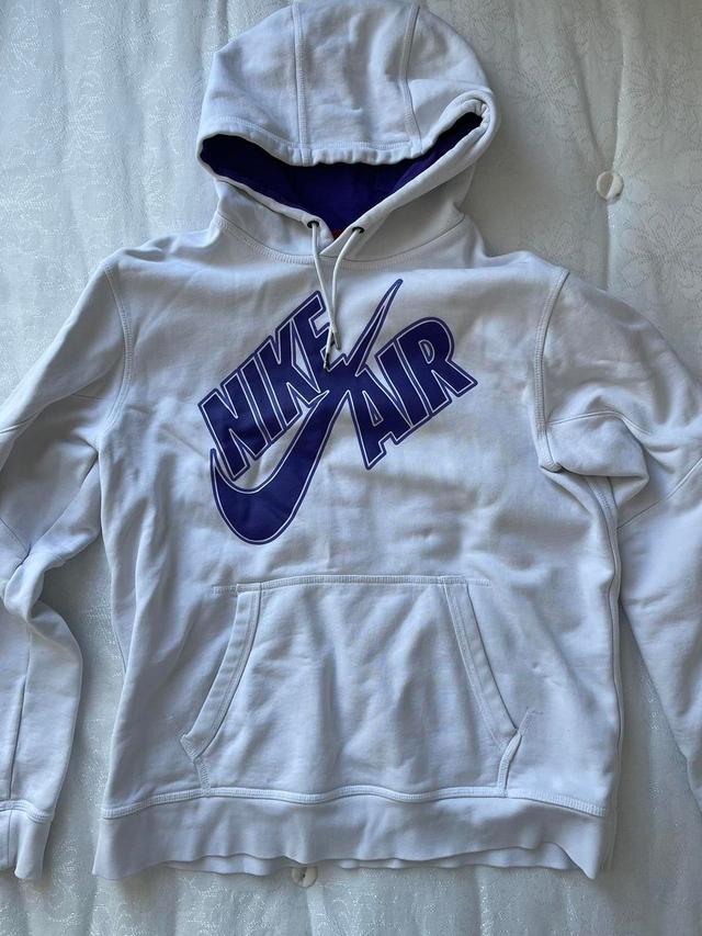 Nike Women's Hoodie - White/Purple - L on Productcaster.