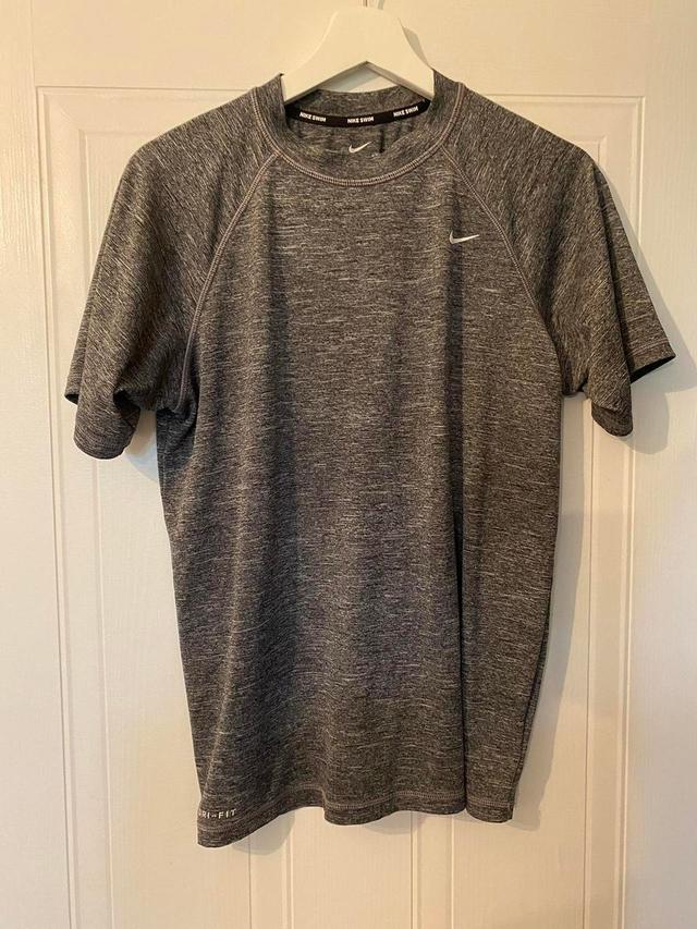 Nike Men's T-shirt - Grey - S on Productcaster.