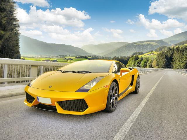 La Vida es Bella - Ruta de 60 km con Lamborghini Gallardo por el Parque Natural de Montserrat y visita al monasterio - Cajas Regalo Aventura on Productcaster.