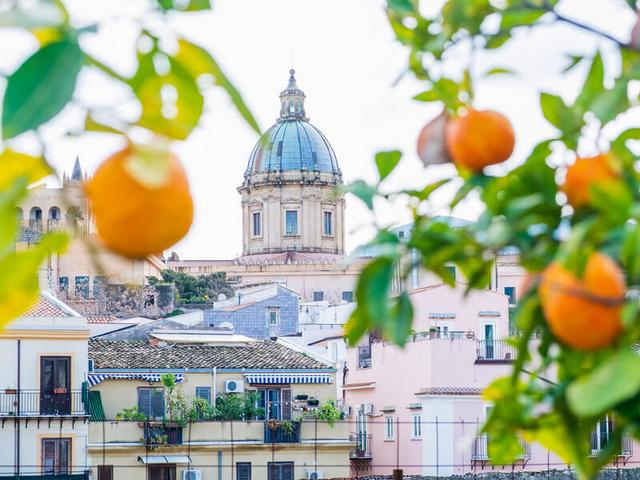 Emozione3 - Arancini gourmet: street food tour di Palermo - Cofanetti Regalo Gourmet on Productcaster.