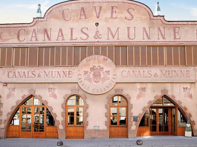 La Vida es Bella - Visita a cava con cata en Sant Sadurní d'Anoia con Cavas Canals & Munné - Cajas Regalo Planes Gourmet on Productcaster.