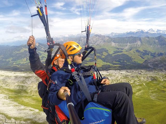 Sport à sensation : 1 impressionnant vol en parapente en tandem dans le ciel de Lucerne - Coffret Cadeau, Box expérience Smartbox on Productcaster.