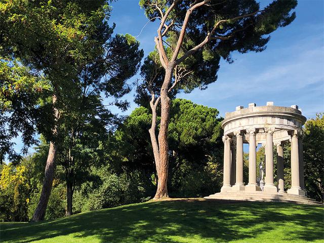 Smartbox - Tour por el parque del Capricho en Madrid para 2 personas - Aventura on Productcaster.