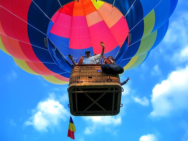 Bongo - Ballonvaart in de Ardennen voor 1 persoon Belevenis Cadeaubonnen on Productcaster.