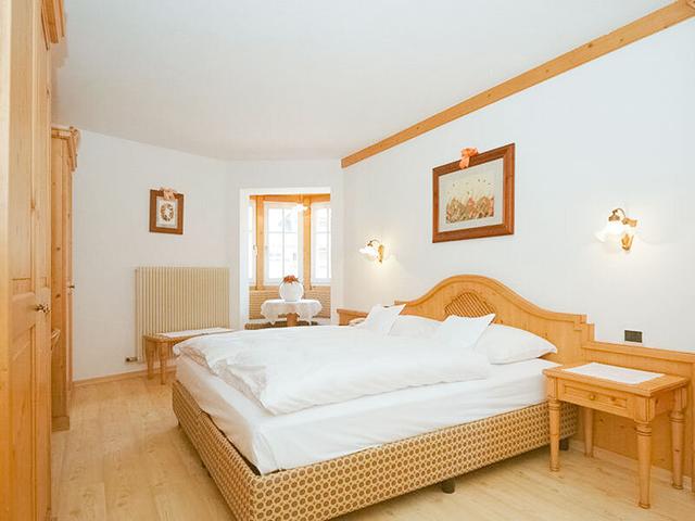 Smartbox - 2 notti in un romantic hotel 4* con colazione in Val di Fassa - Cofanetti Regalo Soggiorni on Productcaster.