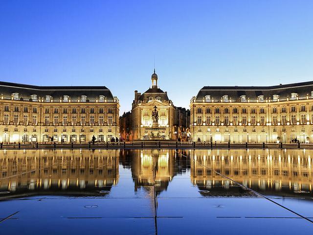 Traumhafter Kurzurlaub in Bordeaux für 2 Personen - Smartbox Geschenkideen on Productcaster.