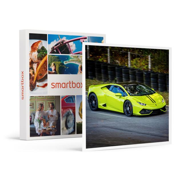 Smartbox Stage de pilotage : 3 tours sur le circuit de Saint-Laurent de Mure en Lamborghini Huracán - Coffret cadeau, box cadeau on Productcaster.