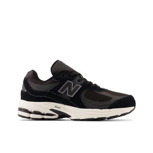 New Balance Enfant 2002 en Noir, Leather, Taille 38.5 on Productcaster.