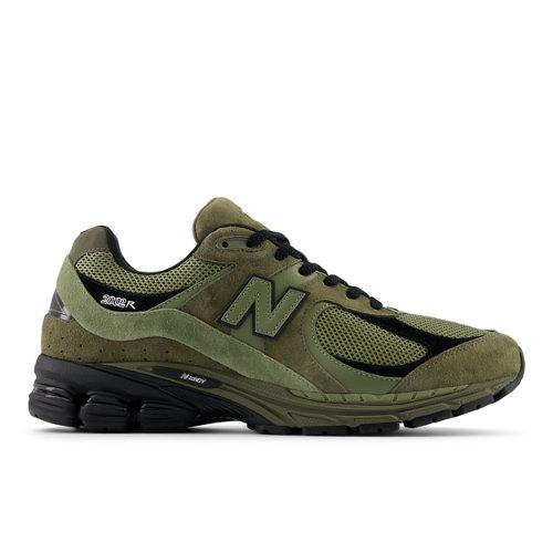 New Balance Men's 2002R in Green/Black Suede/Mesh, size 41.5 on Productcaster.